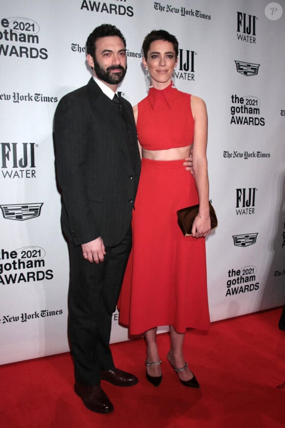 Rebecca Hall et son mari Morgan Spector - Gotham Awards au Cipriano Wall Street de New York. Le 29 novembre 2021.