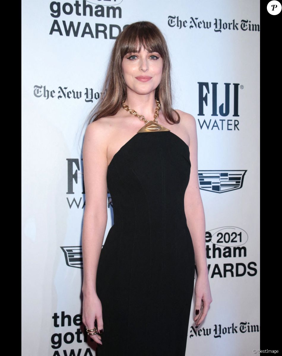 Dakota Johnson - Gotham Awards au Cipriano Wall Street de New York. Le 29 novembre 2021.