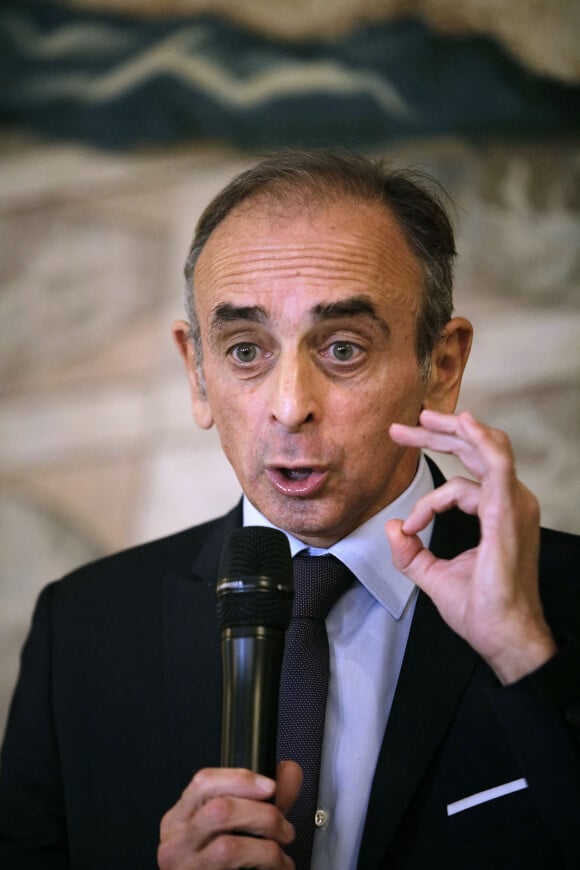 Portrait de Eric Zemmour à Paris lors d'une intervention au Cercle de l'Union interalliée le 18 novembre 2021.