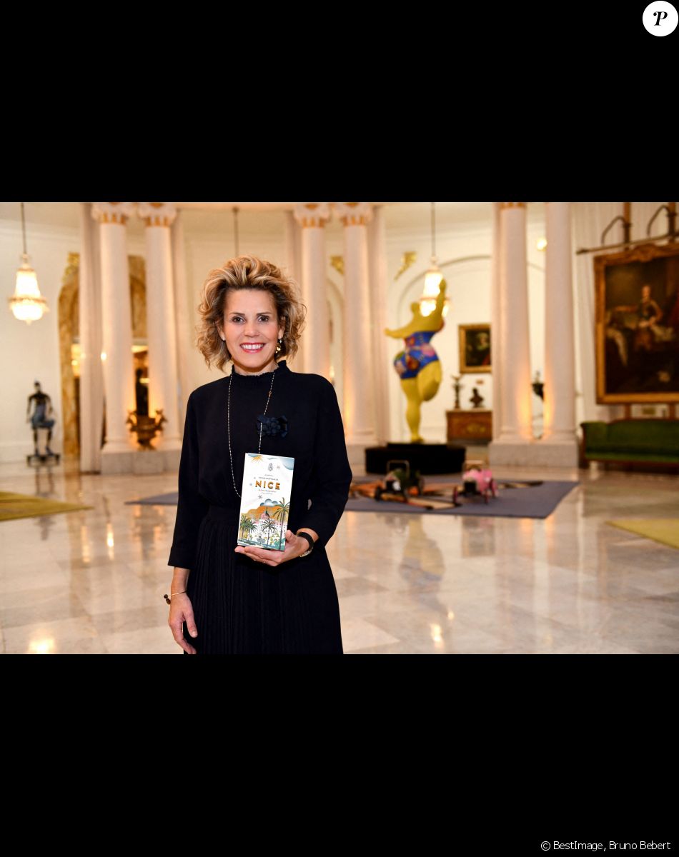 Exclusif - Laura Tenoudji Estrosi a présenté son second guide des adresses incontournables de Nice lors de l'inauguration de la boutique de l'Hôtel Negresco "Jeanne" à Nice, le 29 novembre 2021. © Bruno Bebert/Bestimage