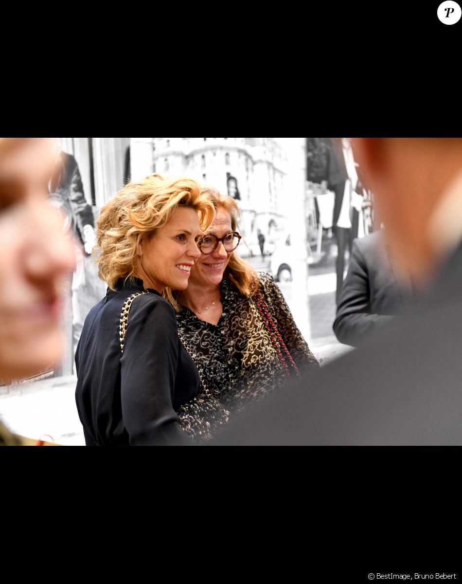 Exclusif - Laura Tenoudji Estrosi a présenté son second guide des adresses incontournables de Nice lors de l'inauguration de la boutique de l'Hôtel Negresco "Jeanne" à Nice, le 29 novembre 2021. © Bruno Bebert/Bestimage