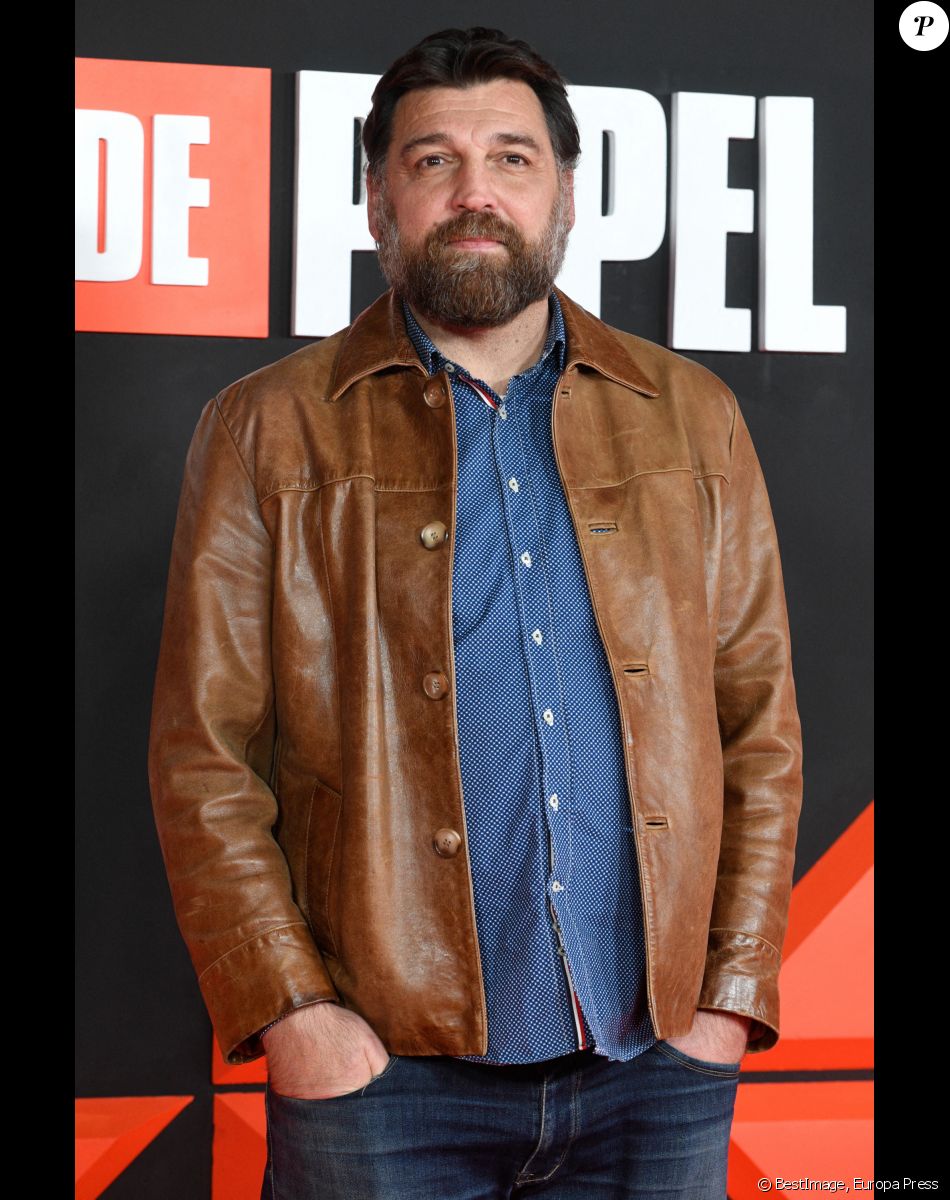 Hovik Keuchkerian à la première de la série "La Casa De Papel - Saison Finale" à Madrid, le 30 novembre 2021.