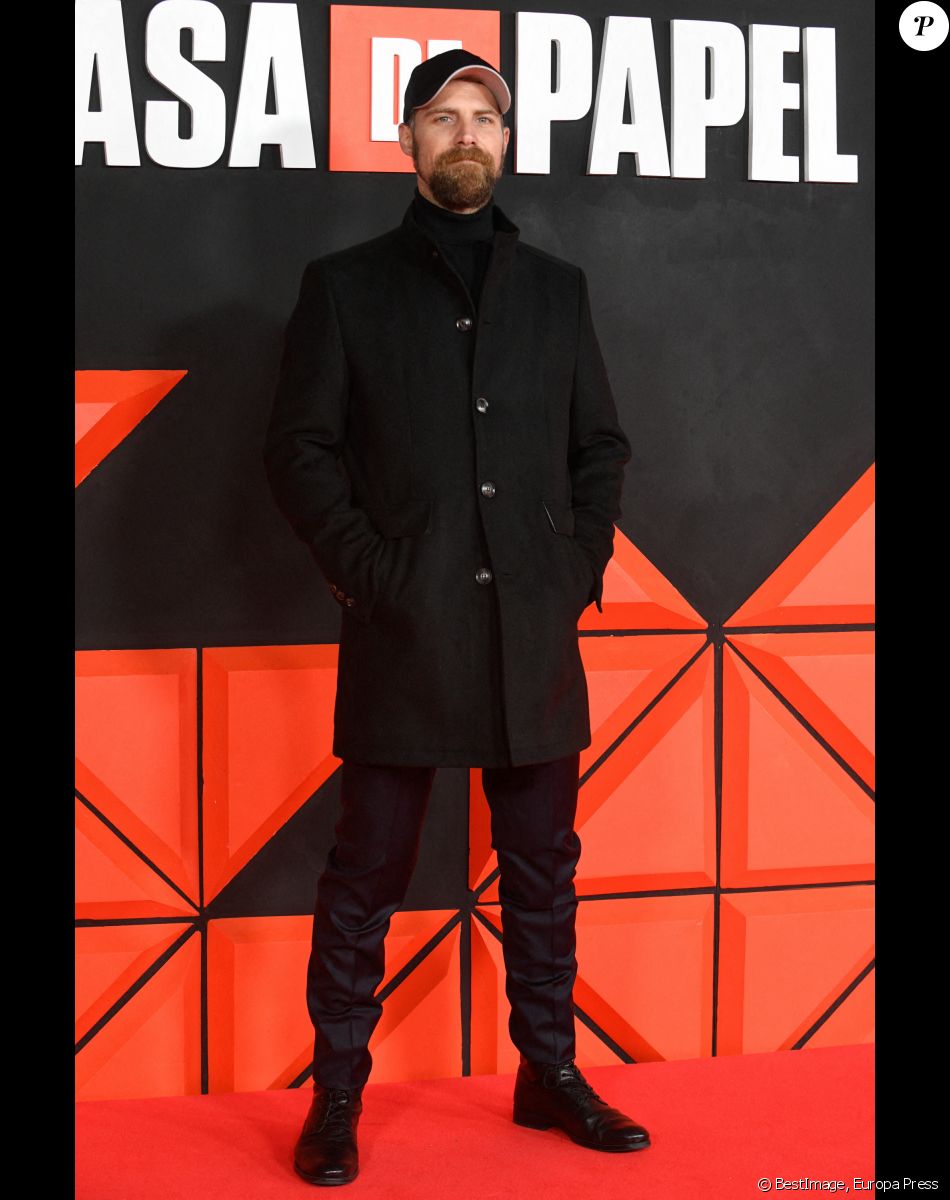 José Manuel Poga à la première de la série "La Casa De Papel - Saison Finale" à Madrid, le 30 novembre 2021.