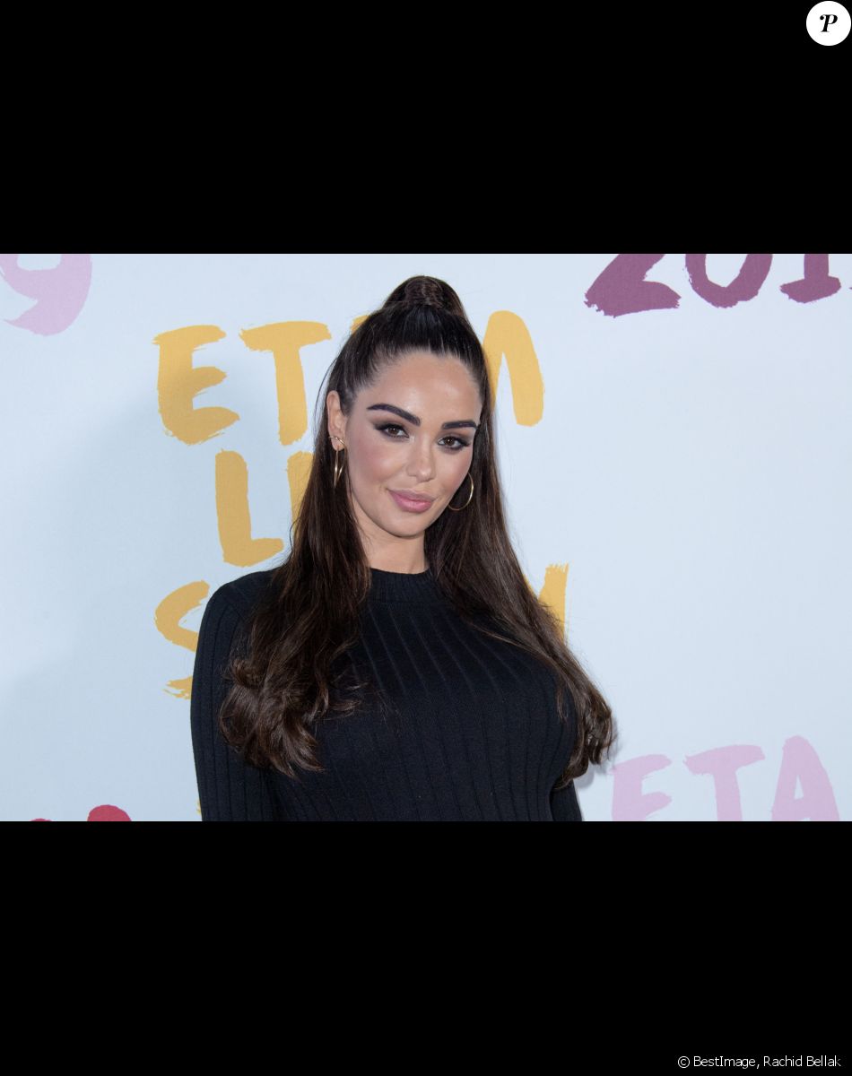 Nabilla Benattia (enceinte) - Photocall - Etam Live Show au Stade Roland Garros à Paris. © Rachid Bellak / Bestimage