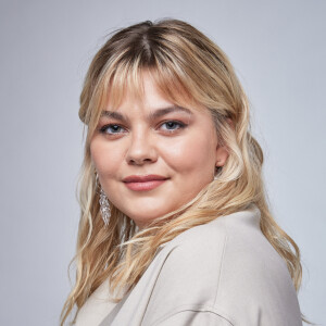 Louane - Studio - Enregistrement de l'émission "La grande soirée des duos", qui sera diffusée le 14 octobre sur W9 © Gaffiot-Moreau / Bestimage 