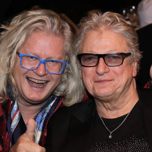 Pierre-Jean Chalençon et Alain Turban - L'association Citéstars fête son 23ème anniversaire lors du dîner gala de la 2ème cérémonie des étoiles d'or 2021 à la salle Wagram, Paris le 28 novembre 2021. © Cédric Perrin/Bestimage