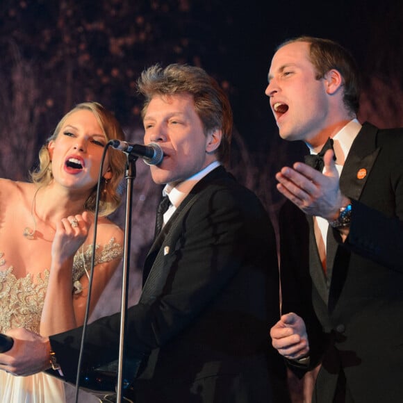 Taylor Swift, Jon Bon Jovi, le prince William - Diner de gala "Centrepoint Winter Whites" a Londres.