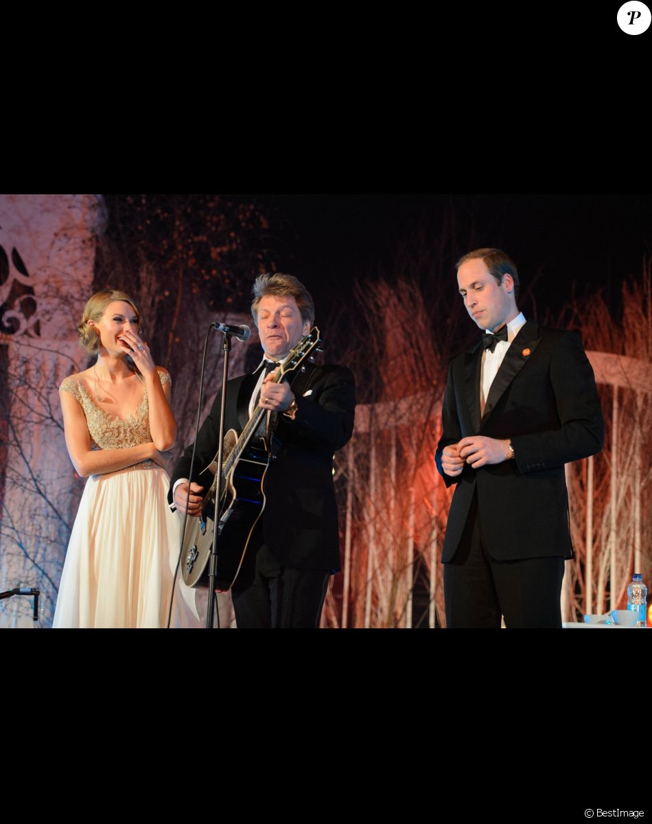 Taylor Swift, Jon Bon Jovi, le prince William - Diner de gala "Centrepoint Winter Whites" a Londres le 26 novembre 2013.