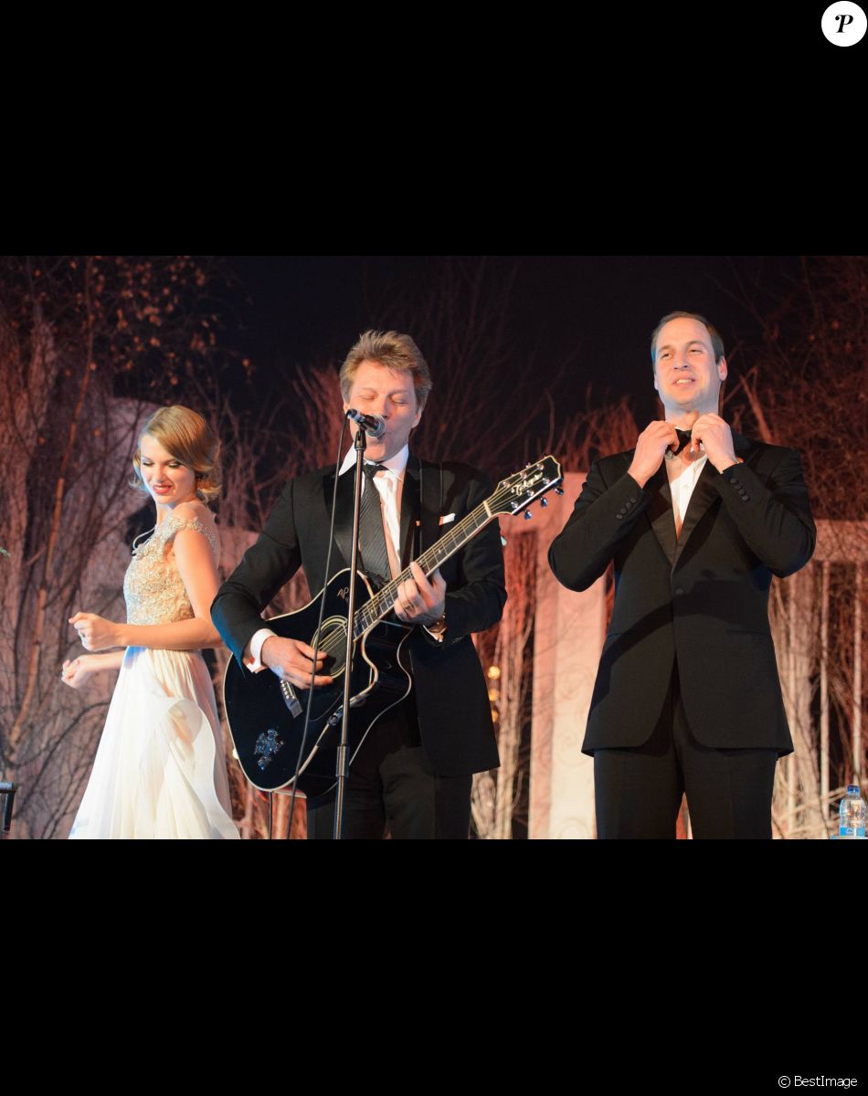 Taylor Swift, Jon Bon Jovi, le prince William - Diner de gala "Centrepoint Winter Whites" a Londres le 26 novembre 2013.
