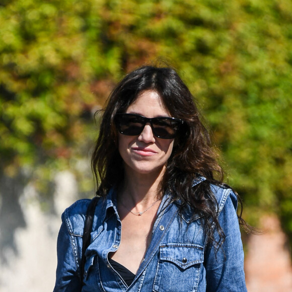 Charlotte Gainsbourg - Arrivée des people à l'hôtel Excelsior lors du festival international du film de Venise (La Mostra), le 5 septembre 2021.