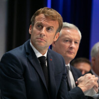 "Maladroit" mais pas "malhonnête" : Un ministre français démissionne !