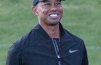Tiger Woods enfin de retour après son terrible accident, son fils à la rescousse