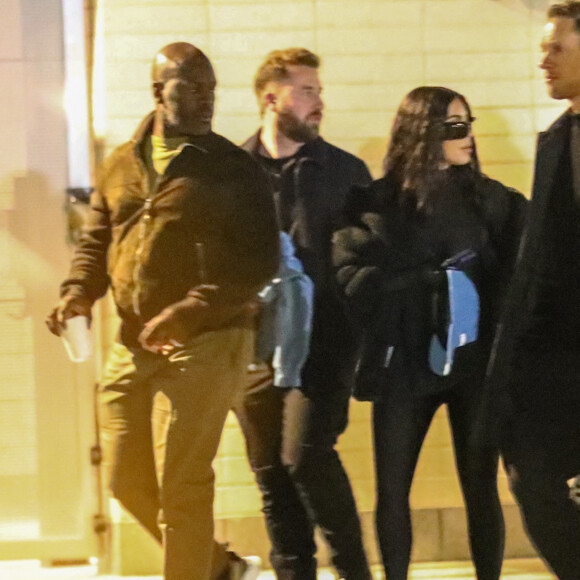 Exclusif - Kim Kardashian et ses enfants North et Saint assistent au concert caritatif "Free Larry Hoover" de Kanye West et Drake au Memorial Coliseum à Los Angeles, le 9 décembre 2021.