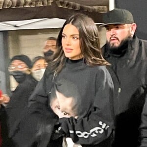 Exclusif - Kendall Jenner assiste au concert caritatif "Free Larry Hoover" de Kanye West et Drake au Memorial Coliseum à Los Angeles, le 9 décembre 2021.