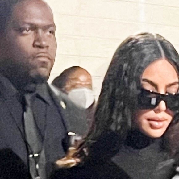 Exclusif - Kim Kardashian assiste au concert caritatif "Free Larry Hoover" de Kanye West et Drake au Memorial Coliseum à Los Angeles, le 9 décembre 2021.