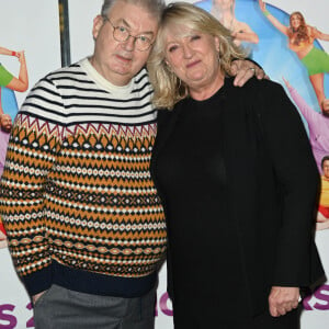 Dominique Besnehard et Charlotte de Turckheim - Avant-première du film "Mince Alors 2 La rechute" au cinéma UGC Ciné Cité Les Halles à Paris le 9 décembre 2021. © Coadic Guirec/Bestimage