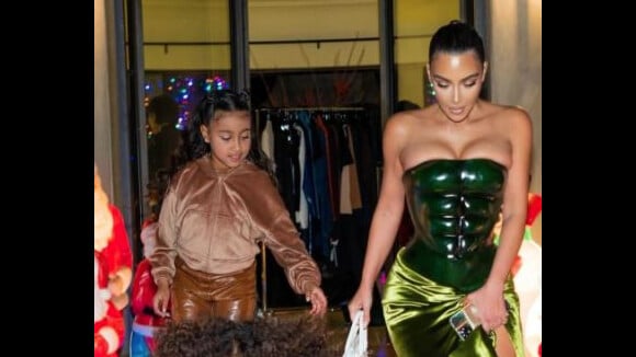 Kim Kardashian : Surprise dans son lit par sa fille North, elle la gronde en plein direct