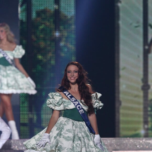 Delphine Wespiser, Miss Alsace, est élue Miss France 2012. Brest, le 3 décembre 2011.