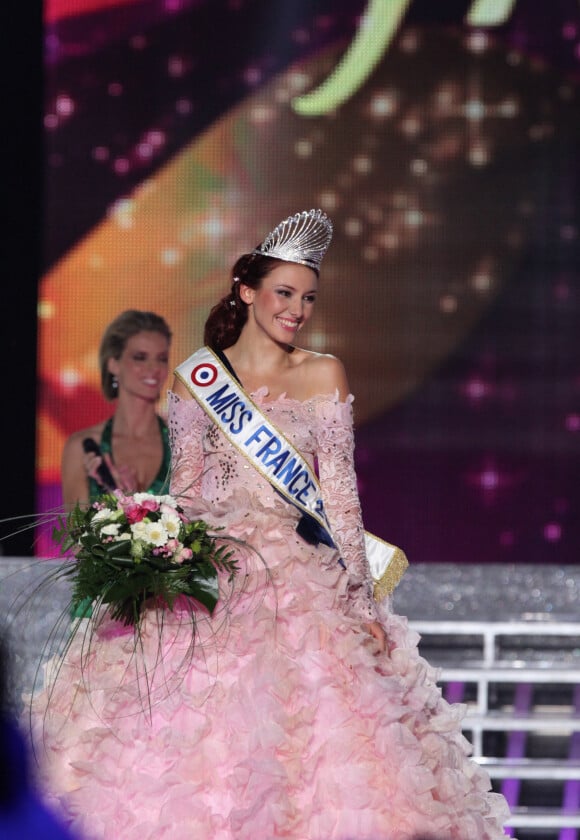 Delphine Wespiser, Miss Alsace, est élue Miss France 2012. Brest, le 3 décembre 2011.