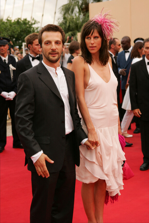 Mathieu Kassovitz et Aurore Lagache lors du 57ème Festival International du Film de Cannes, le 14 mai 2004.