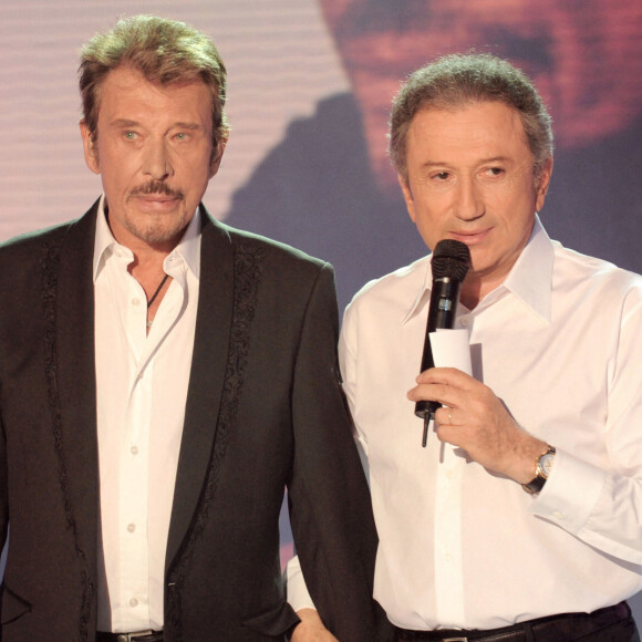 Michel Drucker et Johnny Hallyday lors de l'enregistrement de l'émission "Vivement Dimanche".