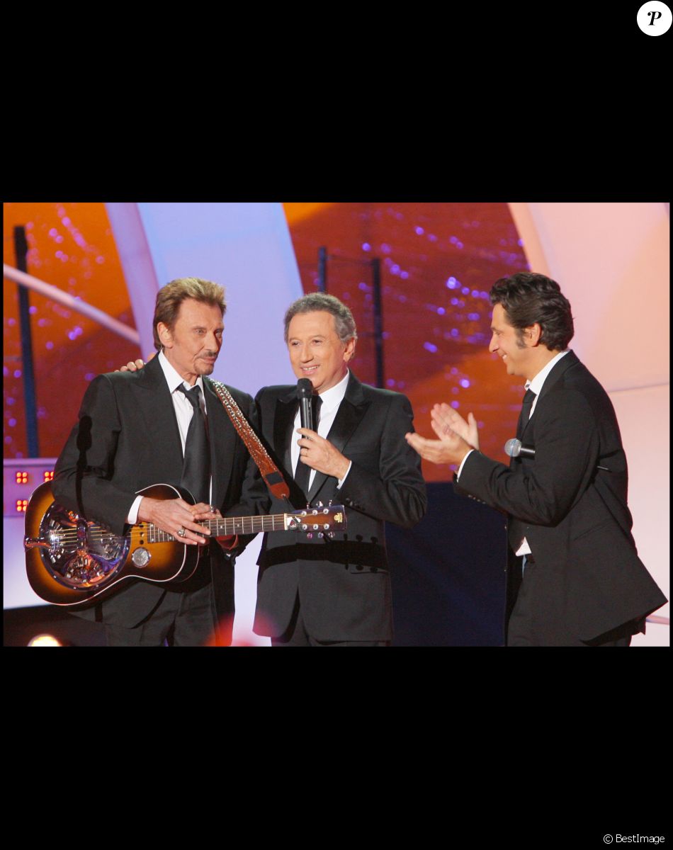Johnny Hallyday, Laurent Gerra et Michel Drucker le 24 novembre 2007 dans l'émission "Tenue de soirée" à nantes.