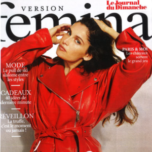 Laetitia Casta en couverture du magazine "Version Femina" du 20 décembre 2021.