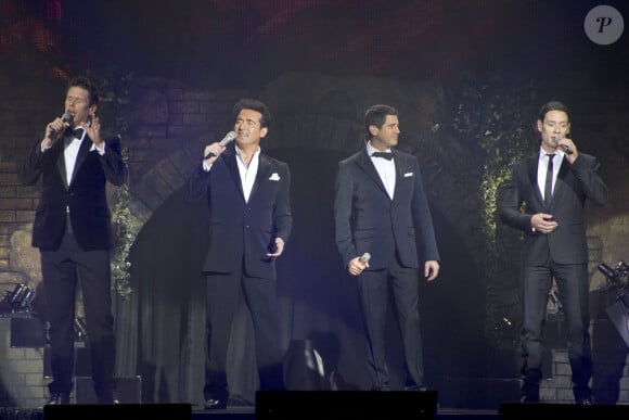 David Miller, Sébastien Izambard et Carlos Martin et Urs Bühler - Le quatuor Il Divo en concert au Zénith de Paris, le 2 novembre 2014. 