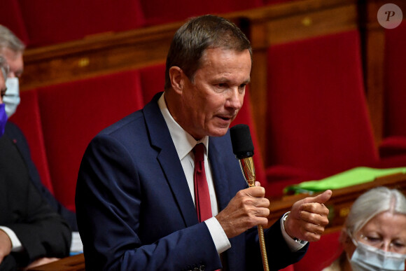 Nicolas Dupont-Aignan - Séance des Questions au gouvernement à l'Assemblée nationale à Paris. Le 29 septembre 2020 © Lionel Urman / Bestimage