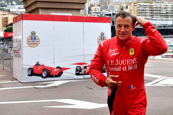 Jean Alesi, l'ancien pilote de F1 éliminé au volant d'une Ferarri 312B3 à bord de laquelle Niki Lauda s'était adjugé la pole position ici même en 1974, durant la troisième et dernière journée du 12eme Grand Prix Historique de Monaco. Cet événement s'est déroulé du 23 au 25 avril 2021. © Bruno Bebert / Bestimage