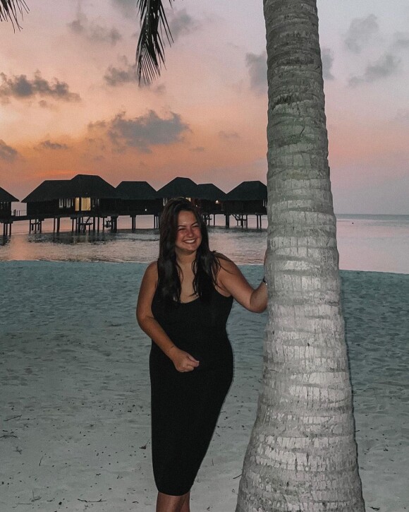 Lou Pernaut aux Maldives pour les fêtes de fin d'année