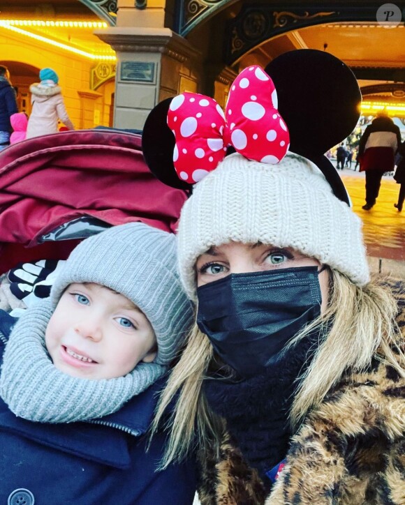 Laetitia Bertignac et son fils Jack sur Instagram. Le 24 décembre 2021.