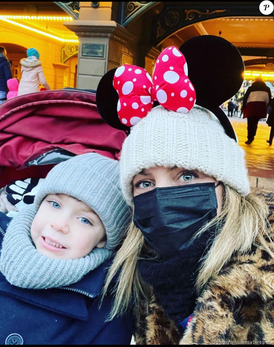 Laetitia Bertignac et son fils Jack sur Instagram. Le 24 décembre 2021.