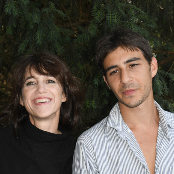 Charlotte Gainsbourg et son fils Ben Attal lors de la 12ème édition du festival du Film Francophone d'Angoulême, France, le 20 août 2019. © Coadic Guirec/Bestimage 