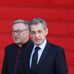 Nicolas Sarkozy et sa femme Carla Bruni - Arrivées en l'église Saint-Sulpice pour les obsèques de Jacques Chirac à Paris. Le 30 septembre 2019. © Dominique Jacovides / Bestimage