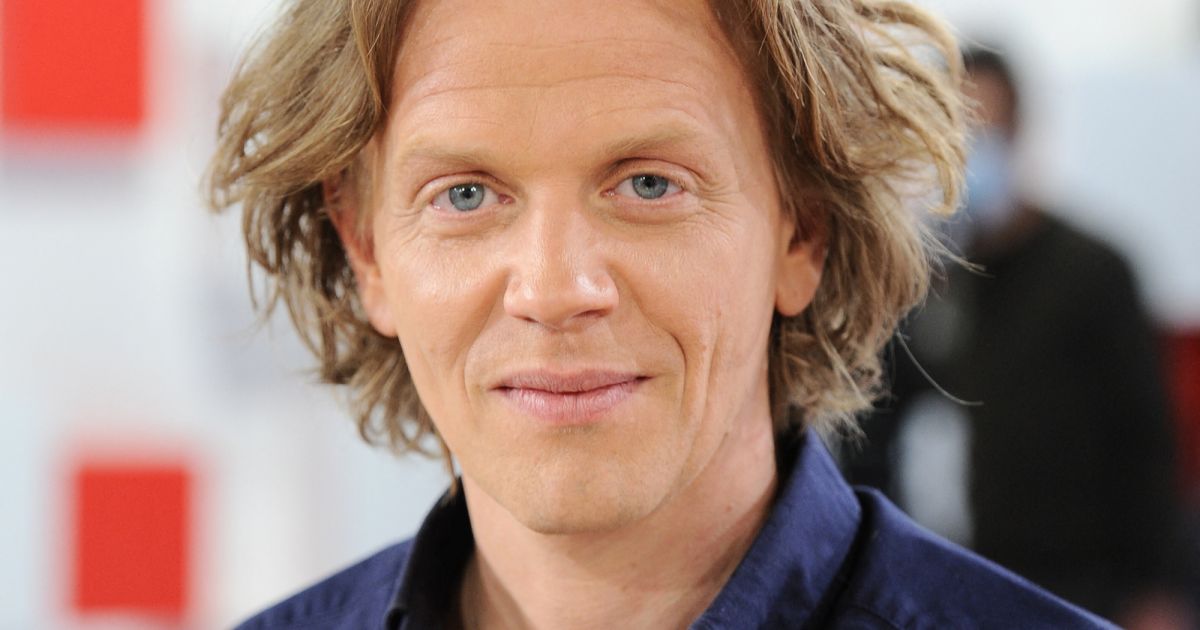 Alex Lutz fier : rares photos de son fils Ferdinand, 15 ans et les mêmes yeux bleus que papa Alex Lutz fier : rares photos de son fils Ferdinand, 15 ans et les mêmes yeux bleus que papa