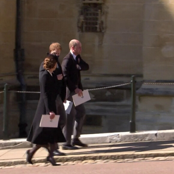 Le prince William, duc de Cambridge, et le prince Harry, duc de Sussex, Sorties des funérailles du prince Philip, duc d'Edimbourg à la chapelle Saint-Georges du château de Windsor, Royaume Uni, le 17 avril 2021.