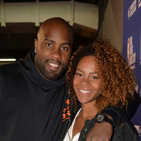 Teddy Riner et sa compagne Luthna Plocus au match de NBA Game Paris 2020 entre les Bucks de Milwaukee et les Charlotte Hornet à l'AccorHotels Arena à Paris le 24 janvier 2020. © Veeren / Bestimage