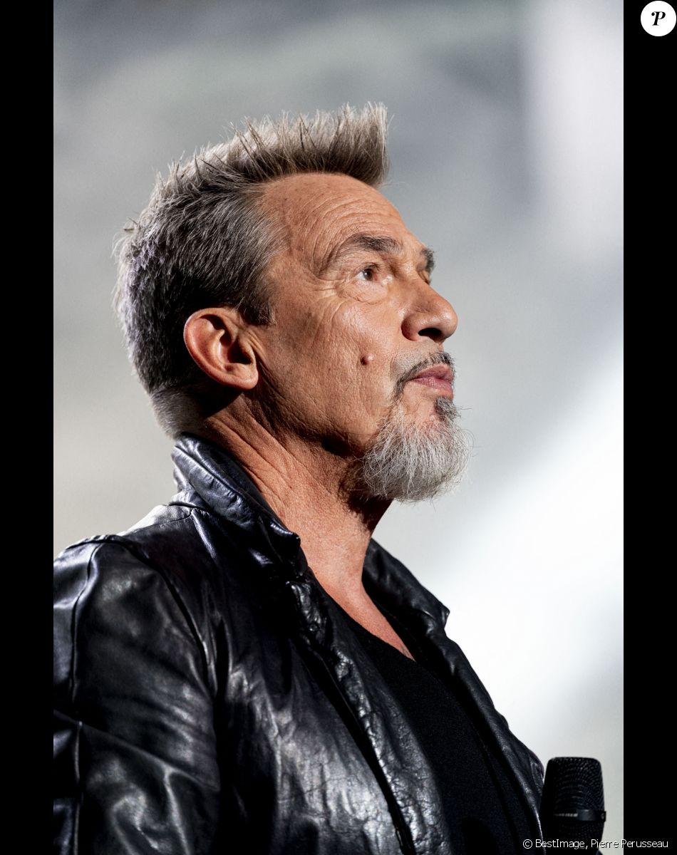 Exclusif - Florent Pagny - Enregistrement de l'émission "Spectaculaire" à Paris, diffusée le 15 janvier sur France 2. © Pierre Perusseau / Bestimage