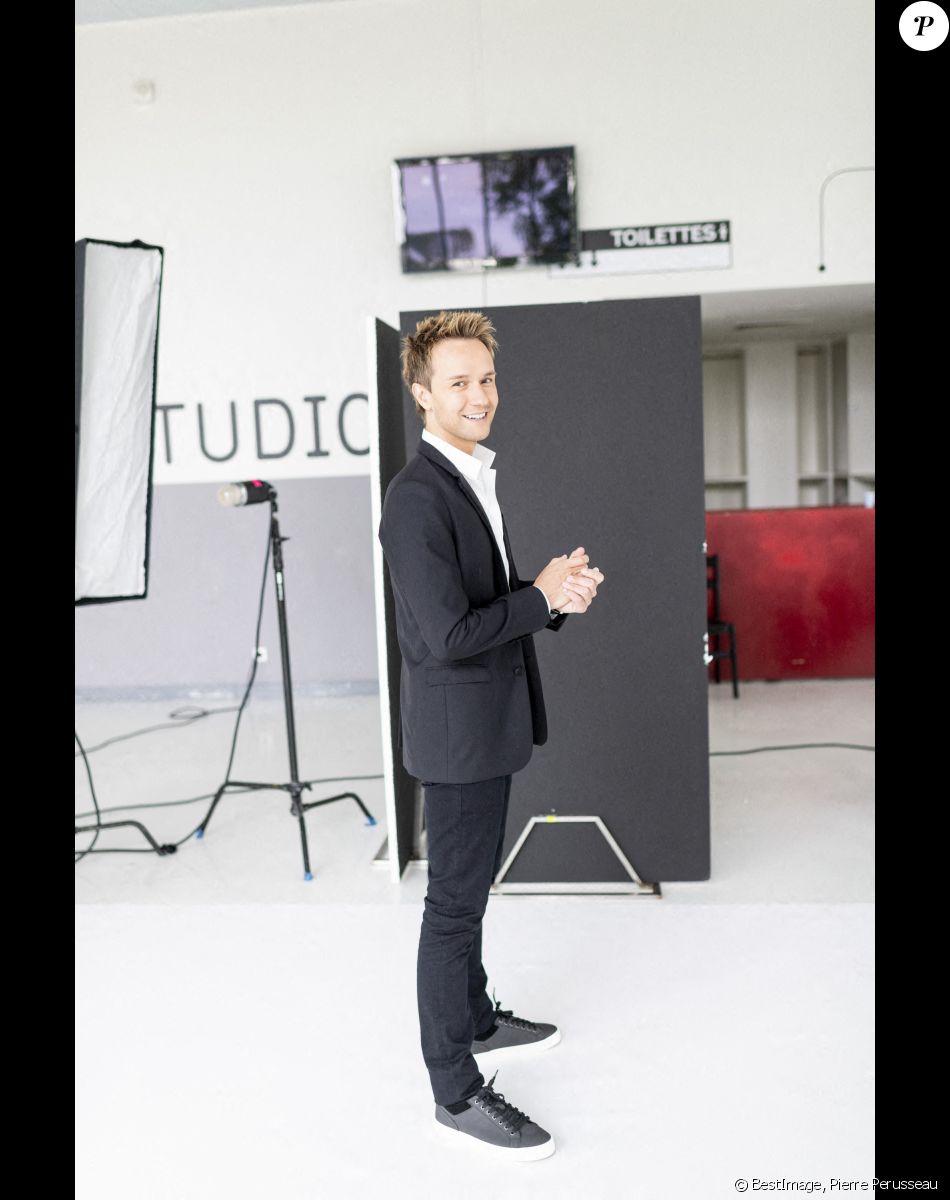 Exclusif - Cyril Féraud - Backstage de l'émission "Spectaculaire" à Paris, diffusée le 15 janvier sur France 2. © Pierre Perusseau / Bestimage