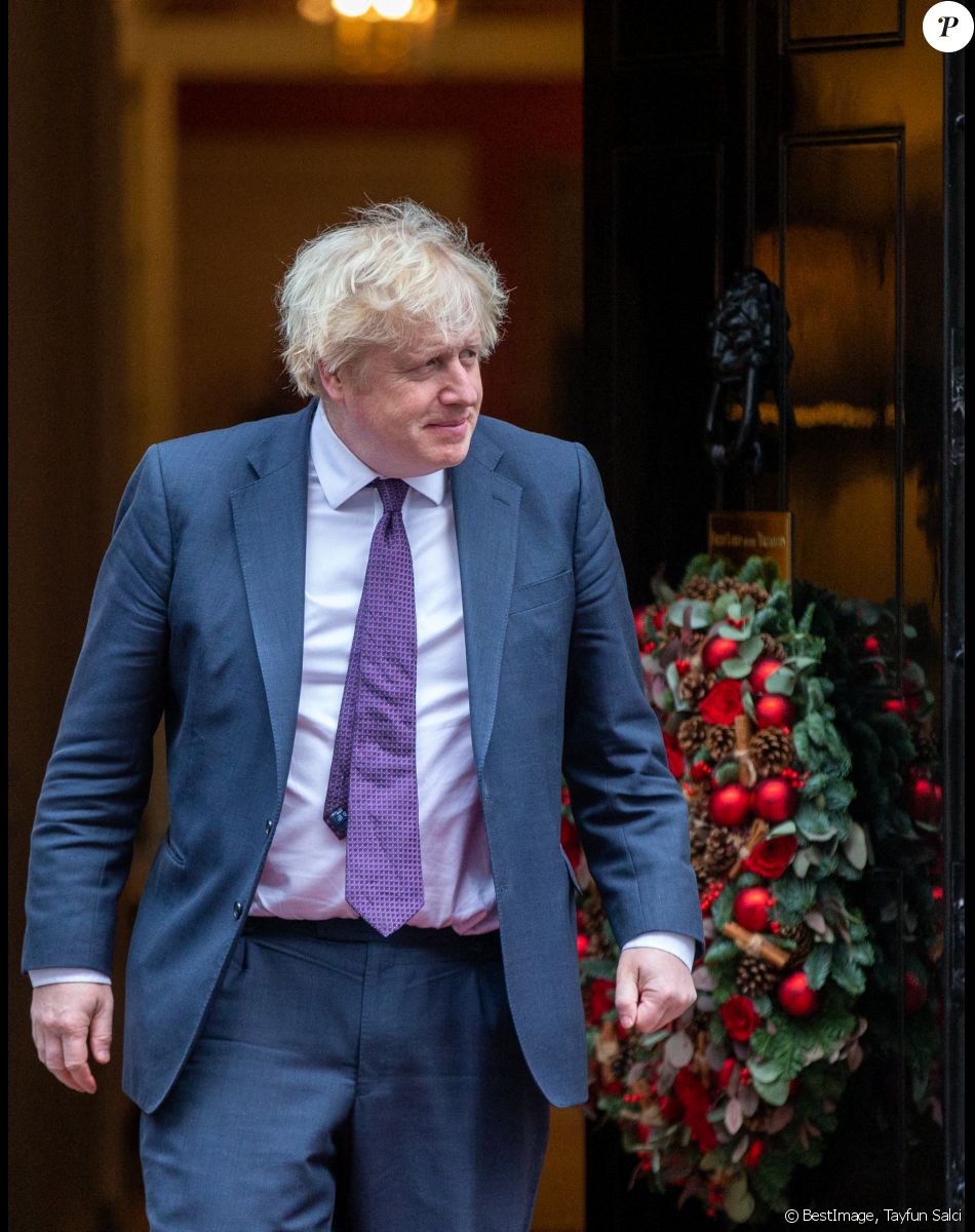 Boris Johnson (Premier ministre du Royaume-Uni), reçoit le sultan de Brunei Hassanal Bolkiah au 10 Downing Street à Londres. © Tayfun Salci/Zuma Press/Bestimage