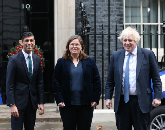 Le Premier ministre britannique Boris Johnson et Rishi Sunak, Le 1er décembre 2021. 