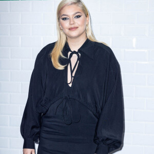 Louane Emera au photocall du défilé Ami automne-hiver 2022/2023 dans le cadre de la Fashion Week de Paris, France, le 19 janvier 2022. Olivier Borde/bestimage 