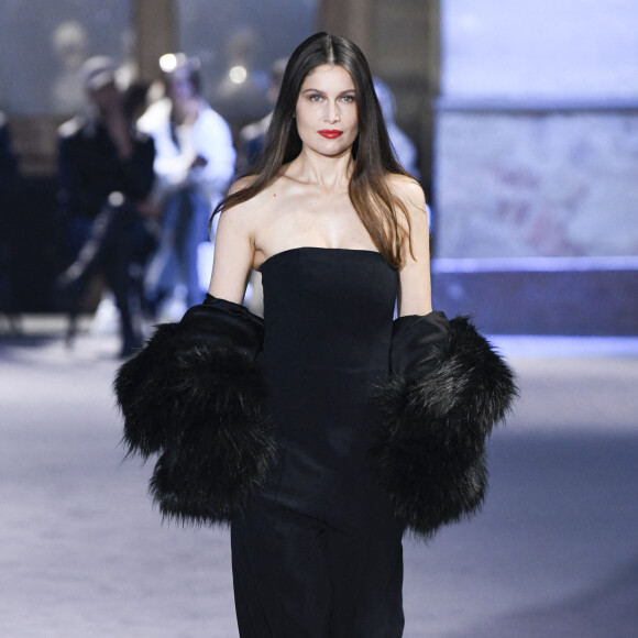 Laetitia Casta - Défilé de mode prêt-à-porter automne-hiver 2022/2023 AMI lors de la fashion week de Paris