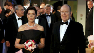 Caroline de Monaco face à une mauvaise nouvelle... le bal de la Rose est reporté !