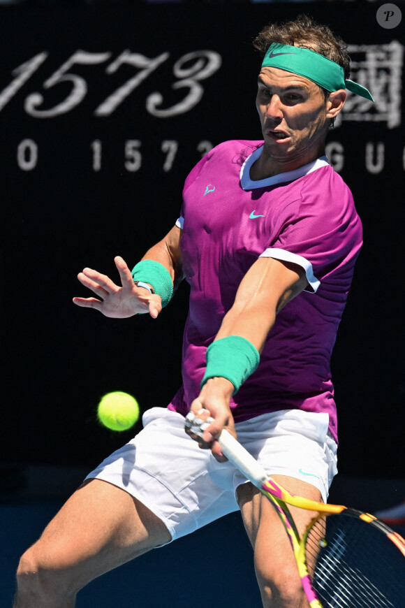 Rafael Nadal face à Yannick Hanfmann à l'Open d'Australie. Melbourne, le 19 janvier 2022. © Sydney Low/CSM via Zuma Press/Bestimage