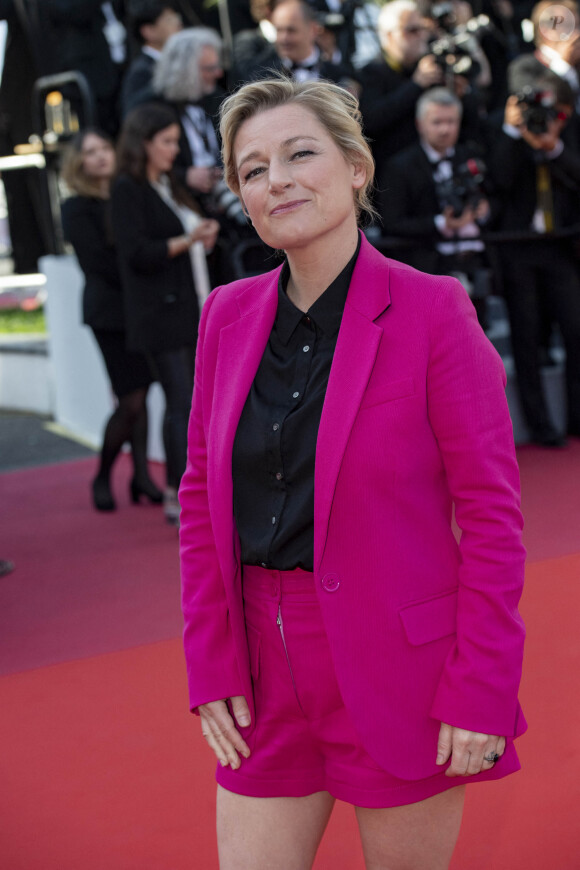 Anne-Elisabeth Lemoine lors de la montée des marches de la cérémonie de clôture du 72ème Festival International du Film de Cannes, le 25 mai 2019.