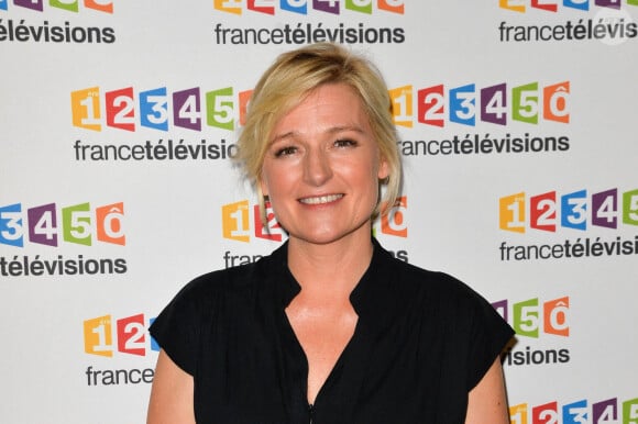 Anne-Elisabeth Lemoine lors du photocall de la présentation de la nouvelle dynamique 2017-2018 de France Télévisions. Paris, le 5 juillet 2017. © Guirec Coadic/Bestimage