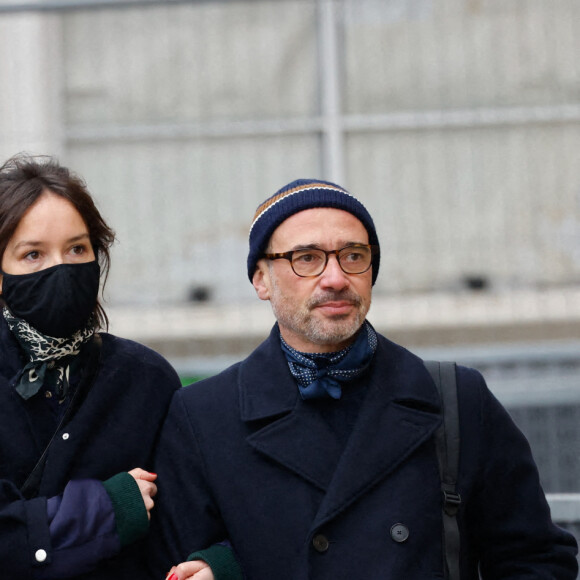 Manu Payet, Alysson Paradis, Anaïs Demoustier - Arrivées aux obsèques (bénédiction) de Gaspard Ulliel en l'église Saint-Eustache à Paris. Le 27 janvier 2022 © Jacovides-Moreau / Bestimage