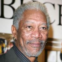 Ecoutez Marc-Olivier Fogiel interviewer le grand Morgan Freeman... Il a du mal à cacher son émotion !